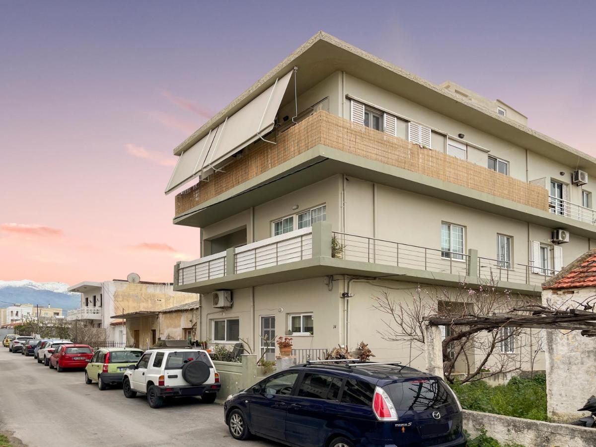 Nima'S Beach Apartment Chania  Exterior foto